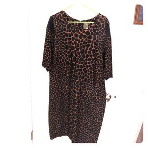 Giraffe print body con dress